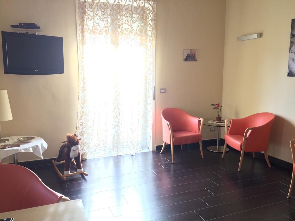 Hotel Residence Empedocle メッシーナ エクステリア 写真